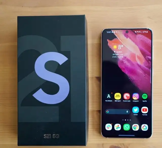 Samsung Galaxy S21 – Open Box