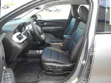 2027 Chevrolet Bolt RS - Photo 17