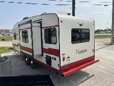 2022 Gulf Stream 23RSS Vintage Cruiser Couples Model - Photo 4