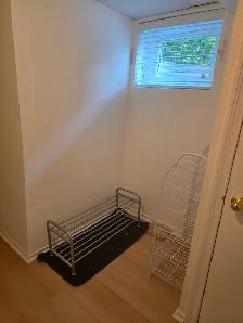 Fully Furnished 1-Bedroom Basement Apartment - Photo 15