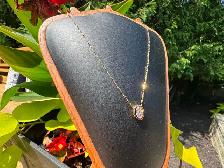 #890 - 1.15 Carat Oval Diamond Pendant / Chain Set 16-18" - Photo 8