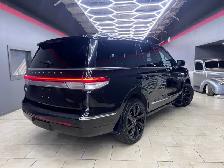 2022 Lincoln Navigator - Photo 3