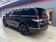 2022 Lincoln Navigator - Photo 10