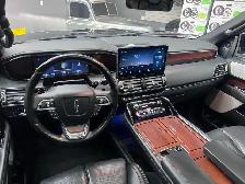 2022 Lincoln Navigator - Photo 17