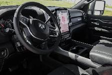 2026 Ram 2500 Big Horn Crew Cab 4WD - Photo 9