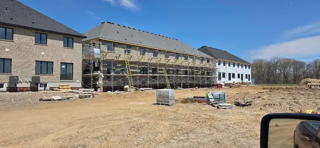 Hiring Bricklayers and Labour