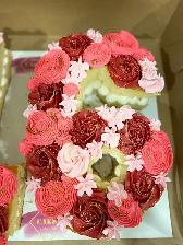 Floral cakes Birthday cakes GTA Halton delivery - Photo 2