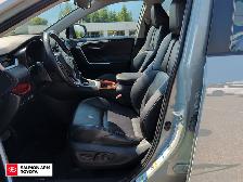2019 Toyota RAV4 Trail TRAIL, AWD, NEAR NEW TIRES, NEW FILTERS - Photo 6