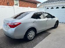 2014 Toyota Corolla - Photo 2
