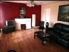 Room Available Now by Northgate Mall - Photo 2