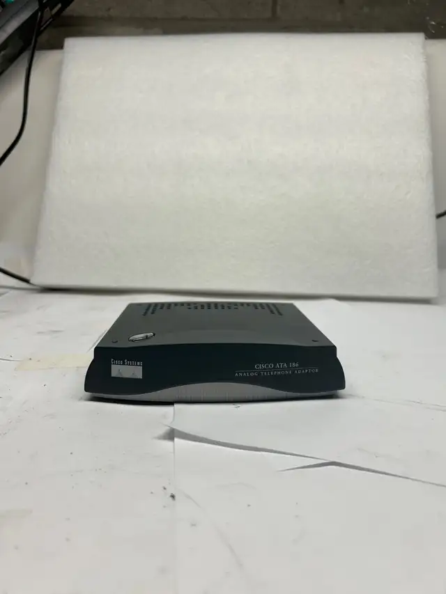 Cisco ATA 186 analog telephone adapter