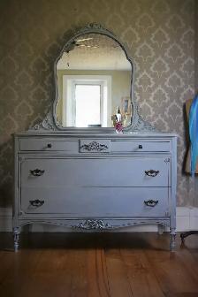 We Paint Your Antique and Vintage Furniture - Photo 6