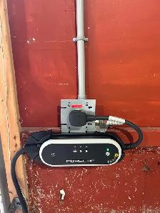 EV charger - Photo 4