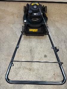 21" Yard Man lawn mower - Photo 5