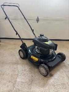21" Yard Man lawn mower - Photo 6
