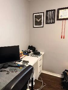 Furnished Bedroom for Rent (Sep 1st) - Mavis & Eglinton - Photo 2