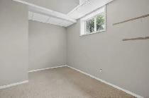FULL HOUSE |  4 BED | 3 FULL BATH | DOUBLE GARAGE | $2,500 - Photo 9