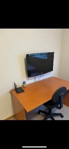 Short Term Room for Rent: upper floor, quiet, clean - Photo 9