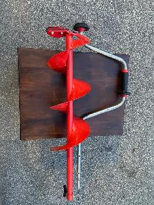 Ice fishing auger