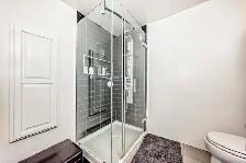 2 bed condo beside Macewan university - Photo 10
