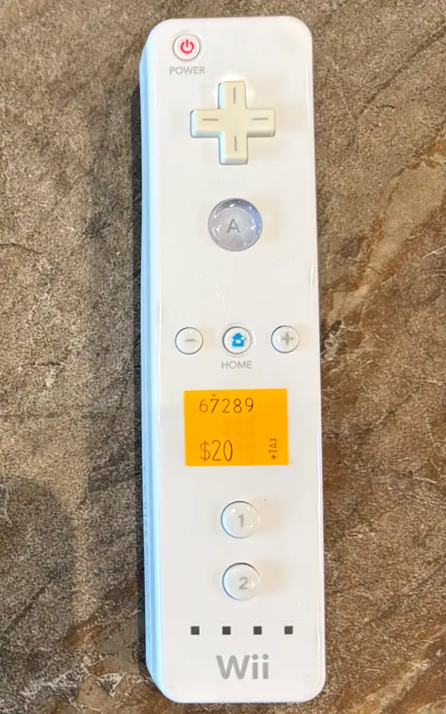 Original White Nintendo Wii Remote ( Wiimote ) - No Wrist Strap