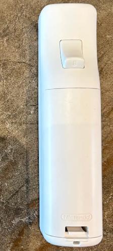 Original White Nintendo Wii Remote ( Wiimote ) - No Wrist Strap - Photo 2