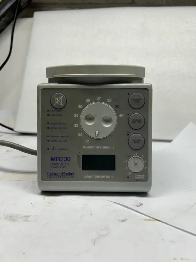 Fisher & Paykel MR730 servo - controlled heated respiratory