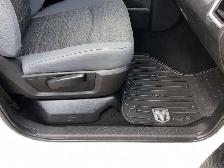 2017 Ram 1500 Outdoorsman Crew V6 | AS IS | 4X4 - Photo 24