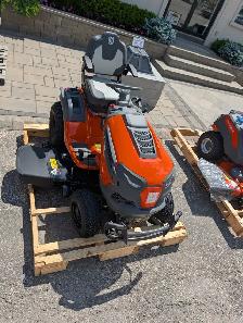 Husqvarna TS 375XD - 48' Riding Lawn Mower - Photo 2