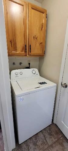 Fully Furnished 3 Bedroom Company  Crew House In Whitecourt - Photo 9