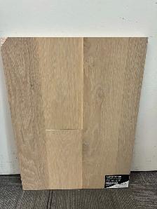 Click Engineered hardwood floor - Photo 5