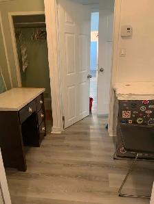 Private small room across Uottawa all inclusive - Photo 12