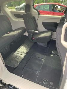 2024 Chrysler seven passenger for sale - Photo 7