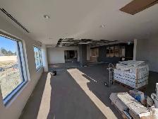Seeking commercial flooring installers.