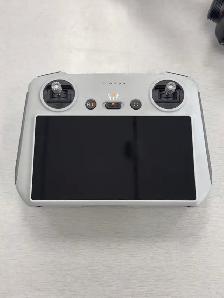 DJI Mavic 3 Pro Fly More Combo with DJI RC Controller - Photo 7