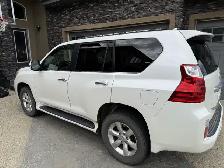 Great Condition 2011 Lexus GX 460 AWD FULLY LOADED - Photo 4