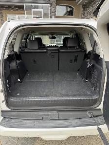 Great Condition 2011 Lexus GX 460 AWD FULLY LOADED - Photo 5