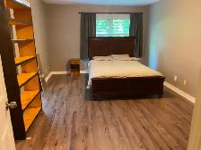 2 Master bedrooms/with own bathrooms close to Algonquin college - Photo 7