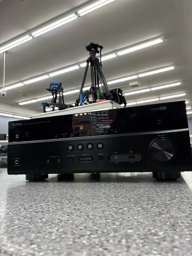 Yamaha RX-V385 Stereo Receiver