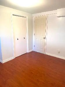 Private Bright Basement Room Brand New bathroom kitchen NO share - Photo 6