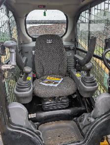 2019 Caterpillar 259D Compact Track Loader - Photo 2