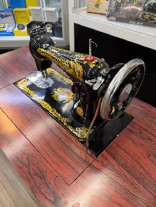 Singer 15NL Sewing Machine Cast Iron Treadle - Photo 2
