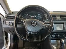 2017 Volkswagen Passat 1.8T SE 4dr Sedan Automatic - Photo 13