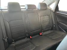 2017 Volkswagen Passat 1.8T SE 4dr Sedan Automatic - Photo 17