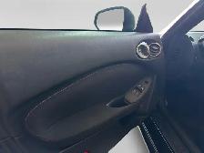 2018 Nissan 370Z Touring Sport 2dr Roadster Manual - Photo 11