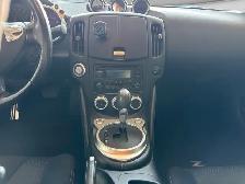 2018 Nissan 370Z Touring Sport 2dr Roadster Manual - Photo 15