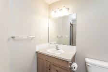 Beautiful 2 Bed 1 Bath - Sylvan Lake - Photo 17