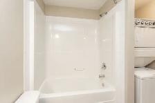 Beautiful 2 Bed 1 Bath - Sylvan Lake - Photo 19