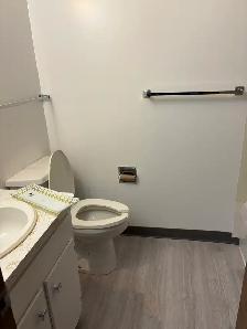 1 BEDROOM APARTMENT AVAILABLE PERFECT FOR SENIOR LIVING - Photo 2
