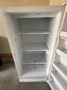 Frigidaire 17.1 Cubic Foot Upright Freezer - Photo 6